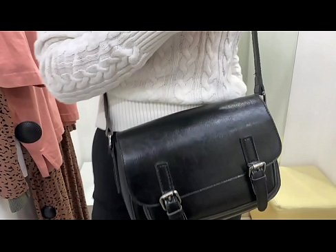 ❤️ Јавна мастурбација младе кучке ФералБерри са дилдом у соби за мерење Порно вк код нас sr.fullsexmovs.ru ❌❤